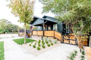 Best Location in Downtown NB - Golf Cart Included - New Braunfels - 6