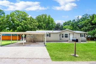 Southern Comfort - Texas Hill Country Retreat for 6 - New Braunfels - 5