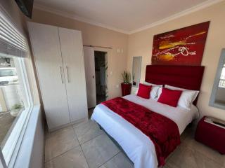 Minak Guest House Bellville - 7