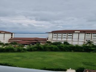 Spacious Studio unit with Balcony and Seaview - Punta Engaño - 4