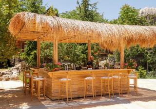 Wood Hills Hotel & Resort - 1