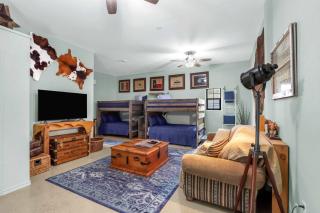 The Haven - Texas-sized Getaway for 12 - New Braunfels - 8