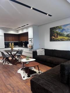 Luxury apartment with a wonderful lake view - Shkodër - 9