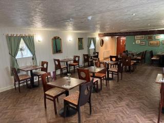 The Drovers Arms Hotel - Carmarthen - 1