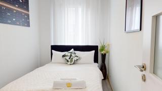 WroApart Family Comfort Residence at Two Towers, Stylish 2-Bedroom Apartment by the Odra River 2 Balconies- Parking - 10 min from Market Square - Breslávia - 1