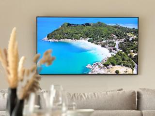 Villa Lulu Chic 2BR Seaview Retreat Private Pool - 4