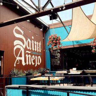 Two Condos on Music Row that Sleeps 14 with POOL and Parking - 8