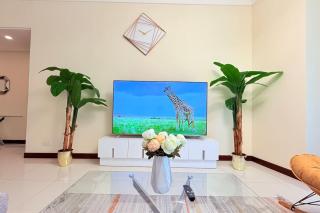 Seaview Grey 1Bedroom 75 inch SmartTV - Manama - 8