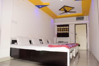 Shri Gurudham Homestay - Ujjain - 1
