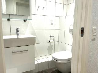 Central and Spacious Apartment for 7 in Vestbyen - Aalborg - 2
