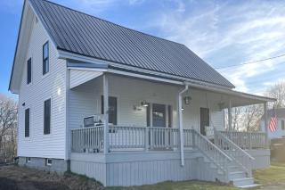 Sea La Vie in Eastport - 0