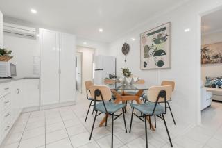 9-3 Glenelg Place Connolly A9 Elegant 3 bed apt in the heart of Connolly - 1