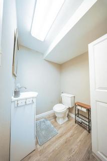 Springwells Park Townhouse Very Cozy - 9