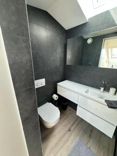 Apartment next to the main train station - 3rd floor - Liège - 8