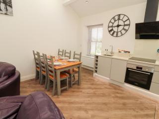 Lakes View Apartment 3 - Carnforth - 3