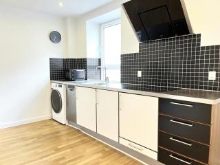 Central and Spacious Apartment for 8 in Vestbyen - Aalborg - 7