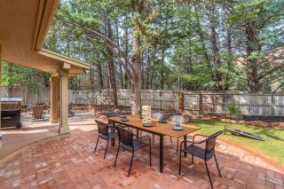 Spacious 3BR Yavapai Retreat with Nature Views, Hot Tub and Game Room - Sedona - 7