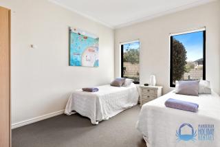 Valletta View in Halls Head - Mandurah - 5