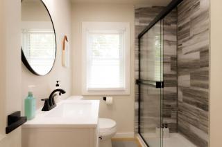 Heights Haven on Paris - 2BD Stay - Peoria Heights - 3