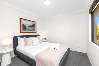 The Poolside Getaway - Perth - 7