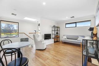 The Poolside Getaway - Perth - 1