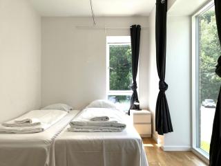 Spacious Apartment for 8 in Eternitten - 4