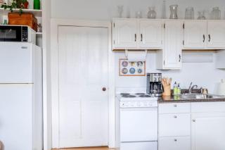 Cute Apartment in the Heart of Winooski - 6