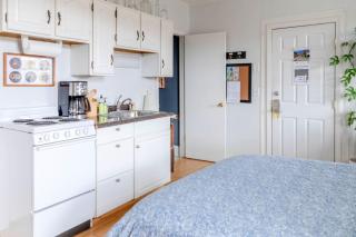 Cute Apartment in the Heart of Winooski - Winooski - 5