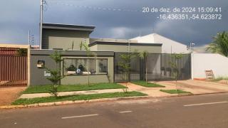 Casa de alto padrão com piscina - Rondonópolis - 2