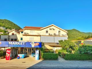Apartments Dosljak - Tivat - 3