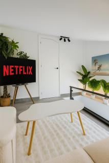 Penthouse*5min from beach - 1