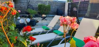 Anacris Guesthouse - 1