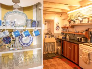 Blue - Uk43119 - Trefor - 7