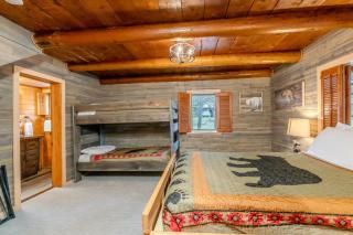 The Moose Bunkhouse - West Yellowstone - 9