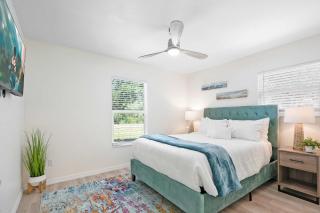 3BR Family Getaway Steps to Sand & Sun - St. Augustine - 2