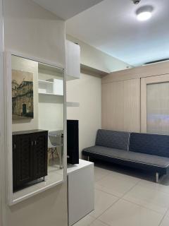 Bright & Cozy 1 BR in Jazz Residences Tower B - Manila - 9