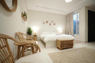 Studio with Private Entrance - 8A - Riyad - 2