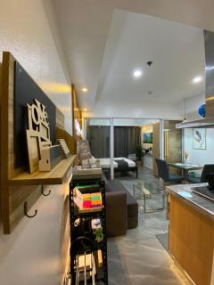 Azure Residences Positano Tower - 1 Bedroom Unit - Sampong - 1