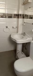 Bedroom with WiFi, AC, toilet and shared working space - Dakar - 8