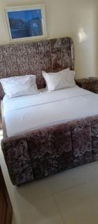 Bedroom with WiFi, AC, toilet and shared working space - Dakar - 3