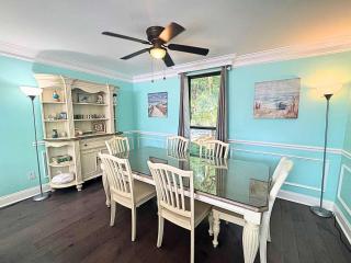 Walk to the Beach - Lagoon View 2 bd 2 ba Seascape Villa - Hilton Head Island - 3
