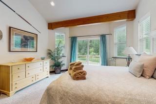 4 Bed 4 Bath Vacation home in Leavenworth - 4