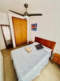 Apartamento con patio grande y barbacoa! - Torrevieja - 2