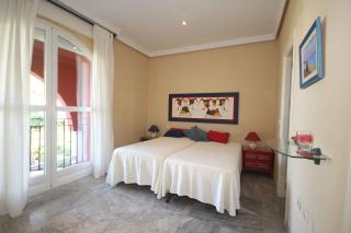 Townhouse 44 - Las Dunas de Bahia de Marbella - Marbella - 2