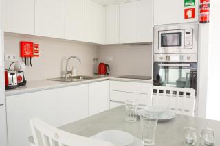 Casa Luminosa - 160m to the beach, located in the Historical Center of Sesimbra - Sesimbra - 3