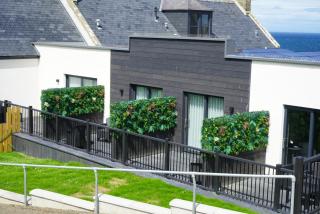 The Knowes Hotel & Restaurant - Macduff - 7