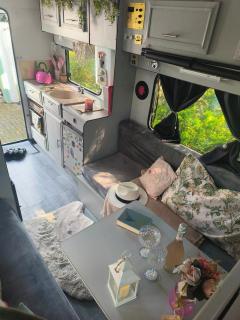 Gerry Cinnivan VAN STATIONARY ONLY off grid living - Foulridge - 0