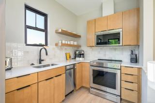 Energetic Lakeview Loft - Mooresville - 3