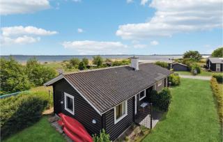 Beautiful Home In Faaborg With Kitchen - Fåborg - 0