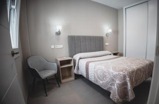 Apartamentos Turísticos Capitán - Orellana la Vieja - 8